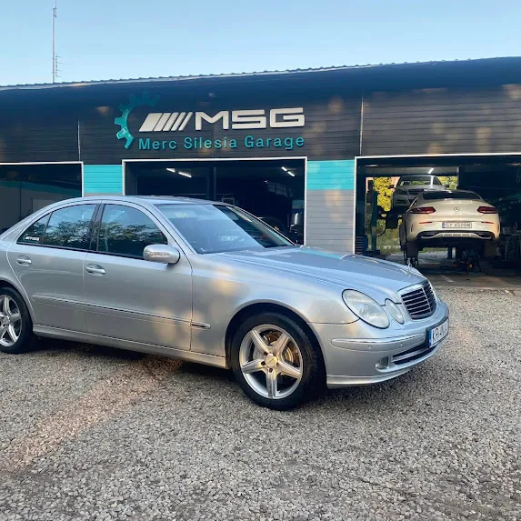 Mercedes w211 z 3,5 litrowym v6 m272