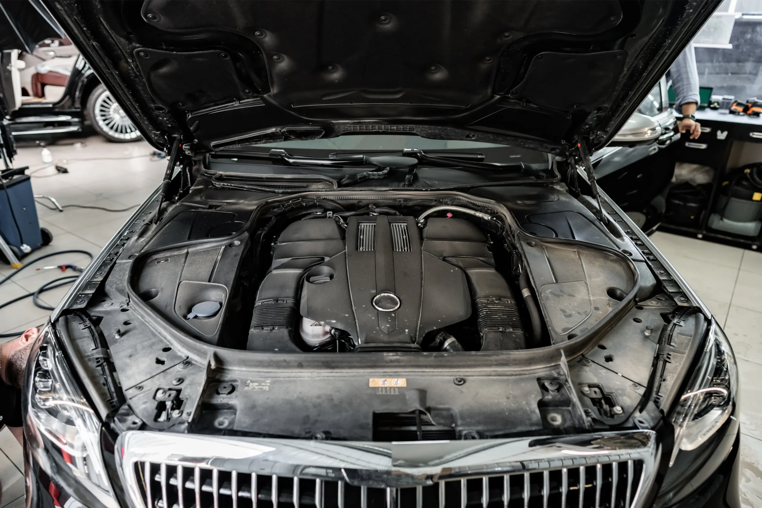 Serwis silników Mercedes V8 i AMG - specjalistyczna diagnostyka Śląsk