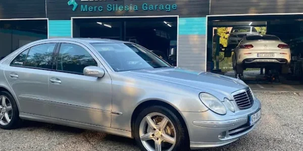 Mercedes w211 z 3,5 litrowym v6 m272