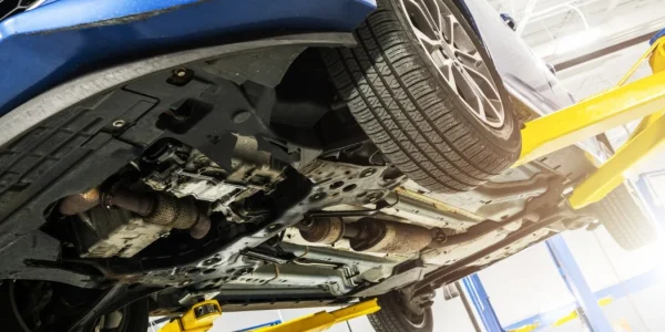 Naprawa zawieszenia i układu hamulcowego Mercedes